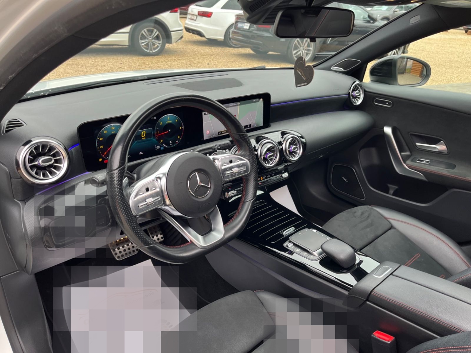 Mercedes-Benz A 200 d AMG LED*KAM*PANO*WIDE*NIGHT*BURMESTER foto 11