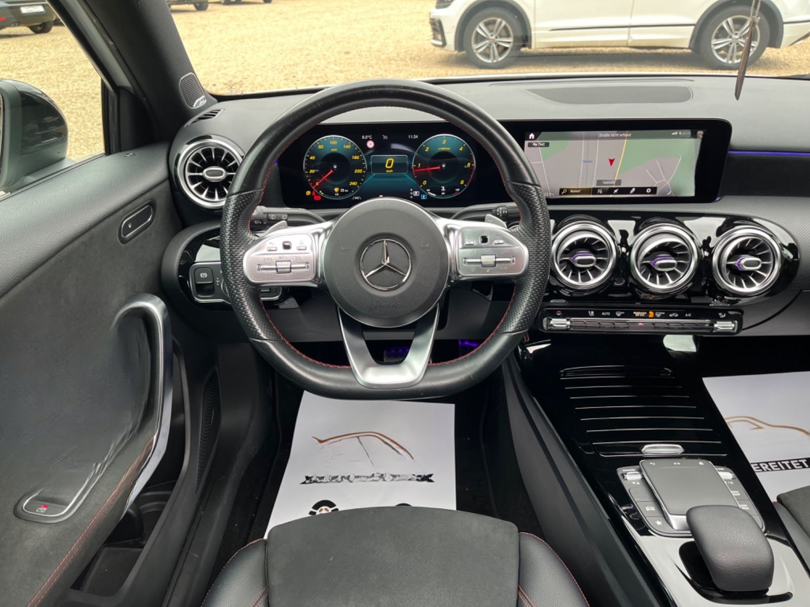 Mercedes-Benz A 200 d AMG LED*KAM*PANO*WIDE*NIGHT*BURMESTER foto 16