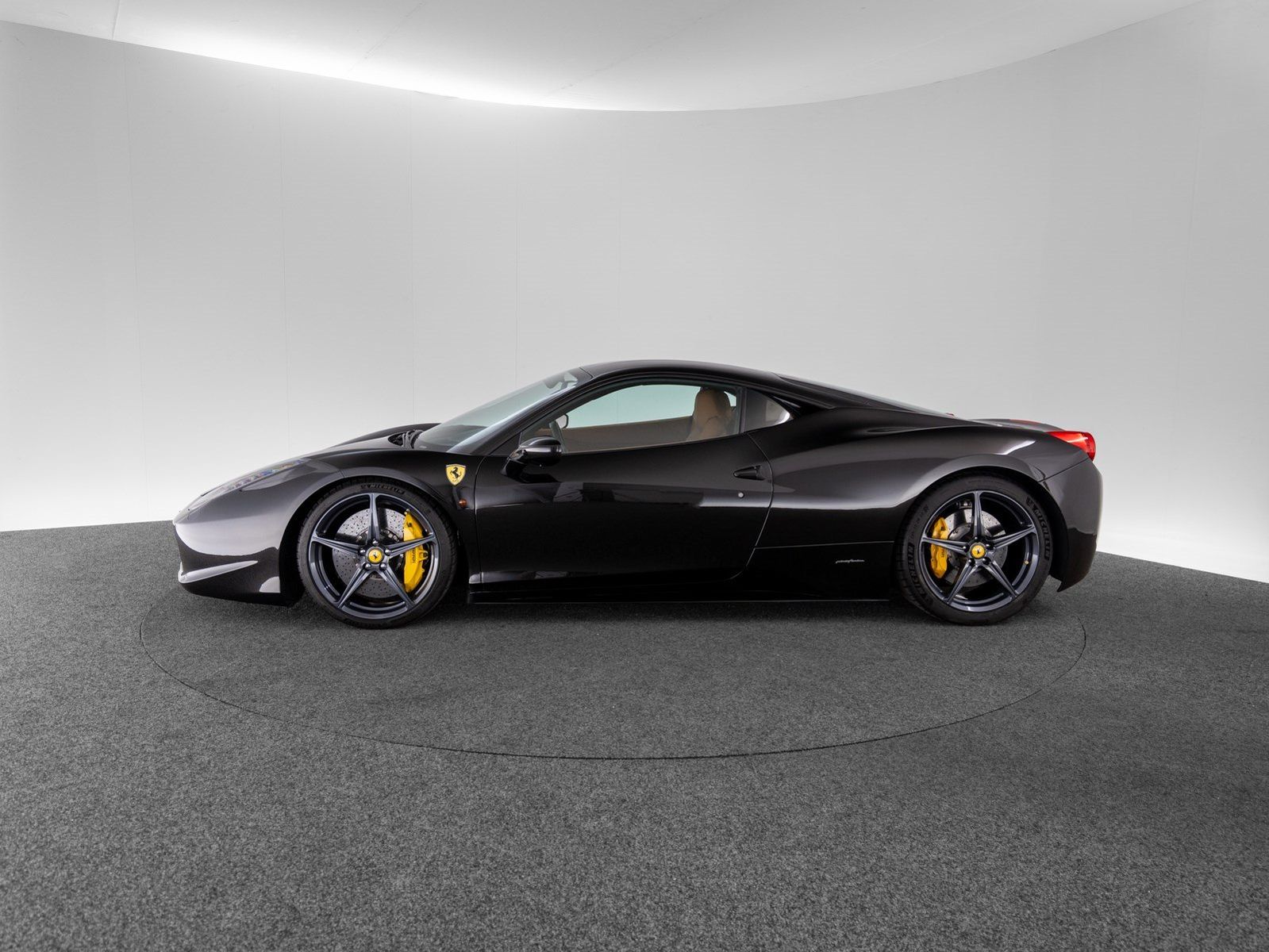 Ferrari 458 Italia foto 8