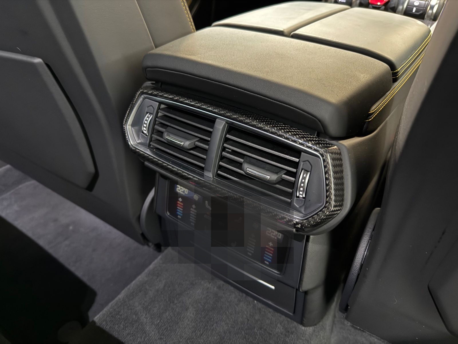Lamborghini URUS, BIG CABRON INTERIEUR, Q-CITURA, PANO foto 18