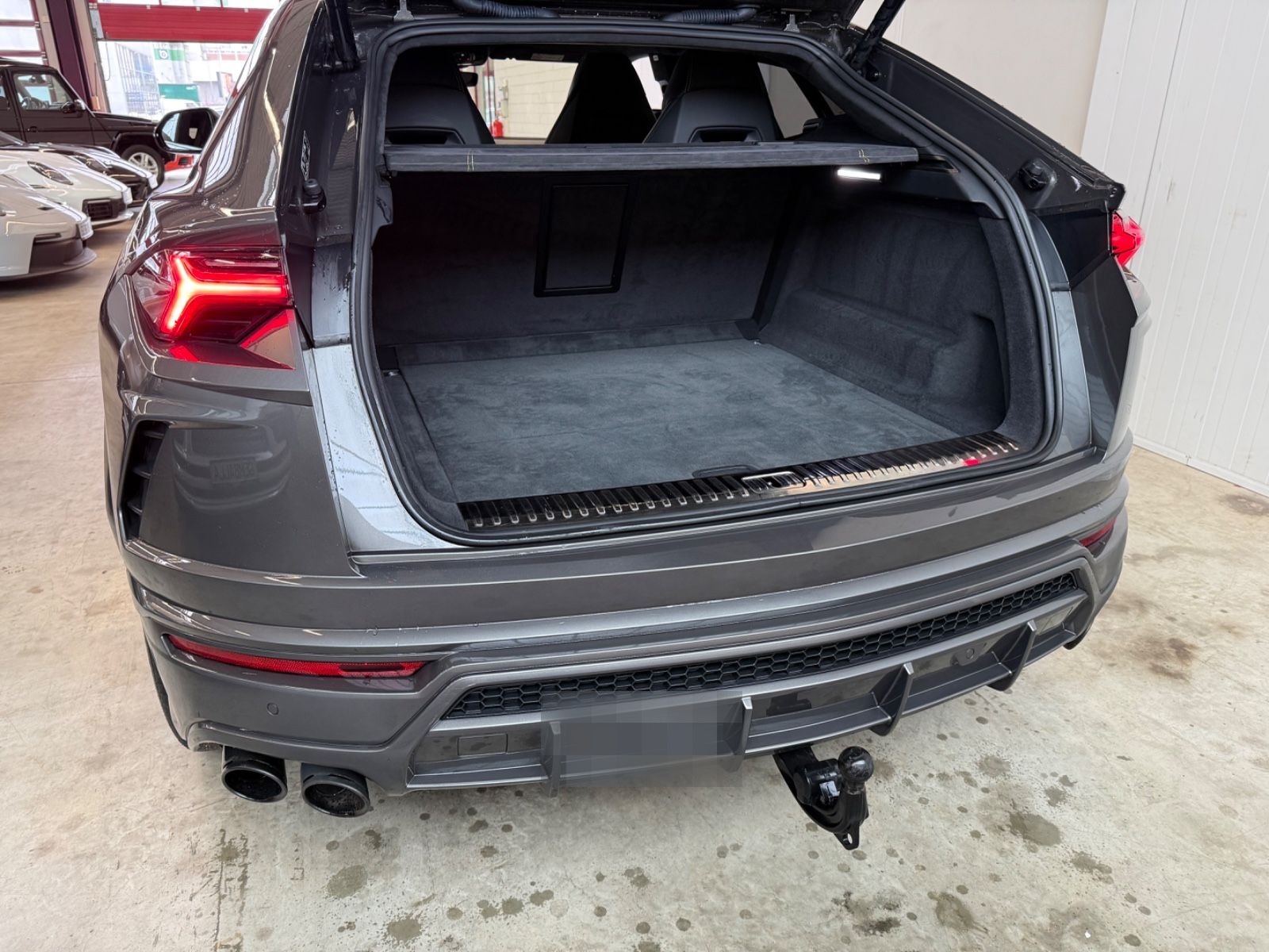 Lamborghini URUS, BIG CABRON INTERIEUR, Q-CITURA, PANO foto 19
