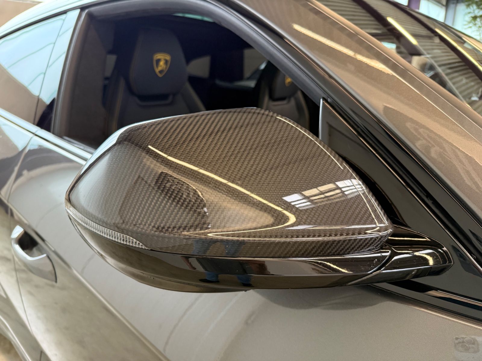 Lamborghini URUS, BIG CABRON INTERIEUR, Q-CITURA, PANO foto 5