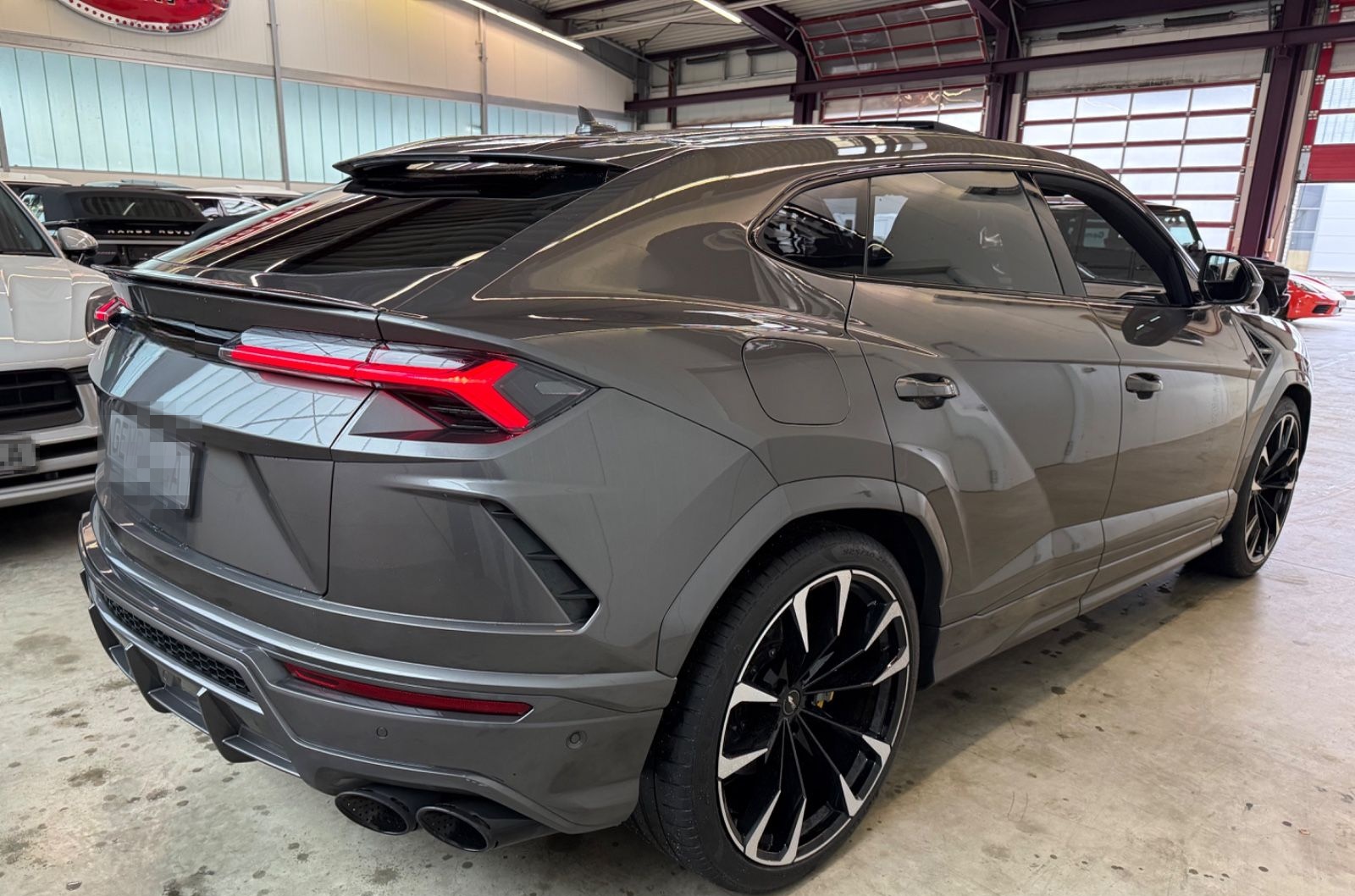 Lamborghini URUS, BIG CABRON INTERIEUR, Q-CITURA, PANO foto 9