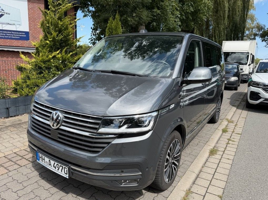 Volkswagen Multivan 4MOTION Highline foto 2