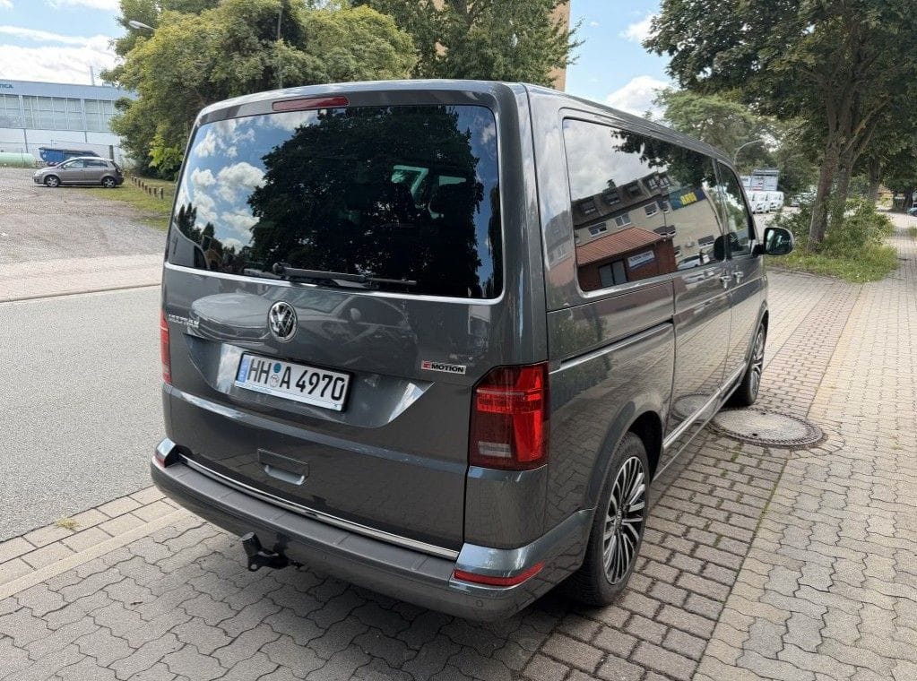 Volkswagen Multivan 4MOTION Highline foto 3