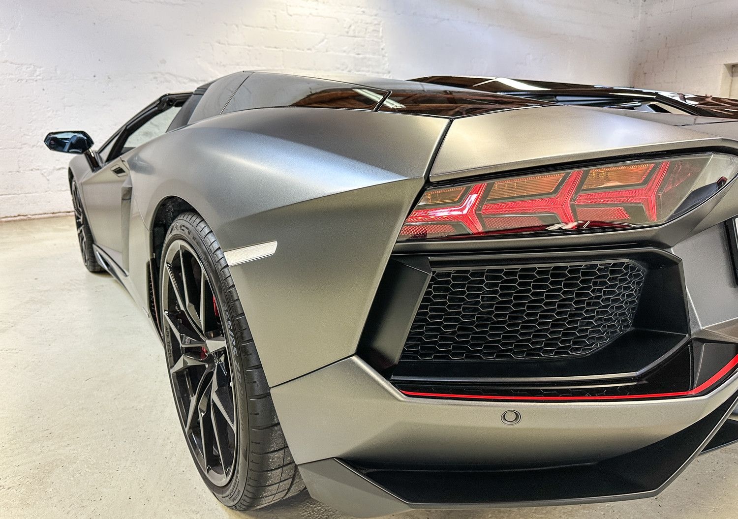 Lamborghini Aventador LP 700-4 Roadster Pirelli Edition foto 3