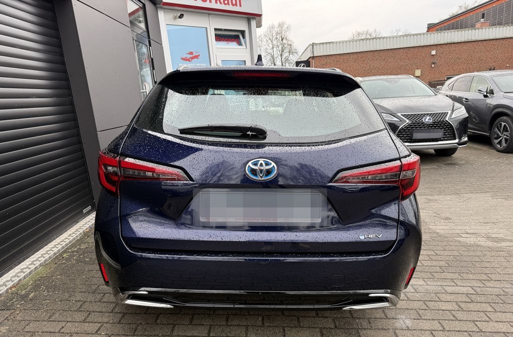 Toyota Corolla Touring Sports 2.0 Hybrid Business Editi foto 13
