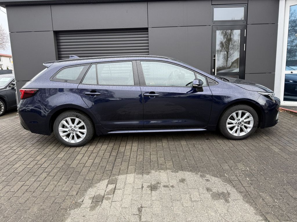 Toyota Corolla Touring Sports 2.0 Hybrid Business Editi foto 15