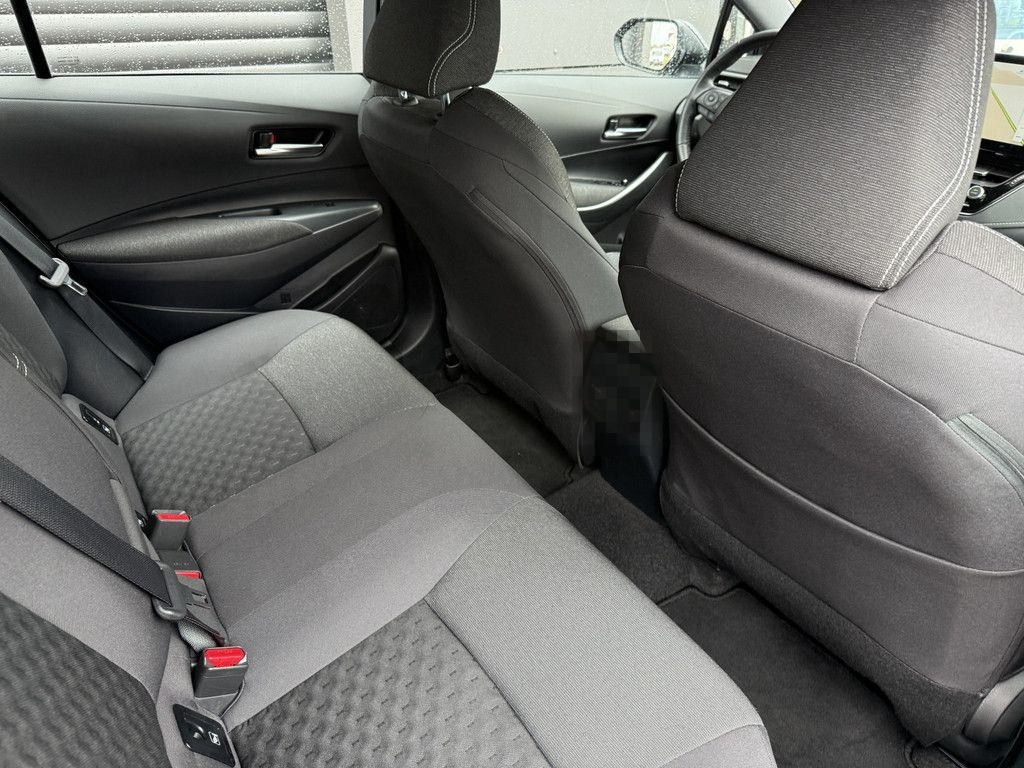 Toyota Corolla Touring Sports 2.0 Hybrid Business Editi foto 16