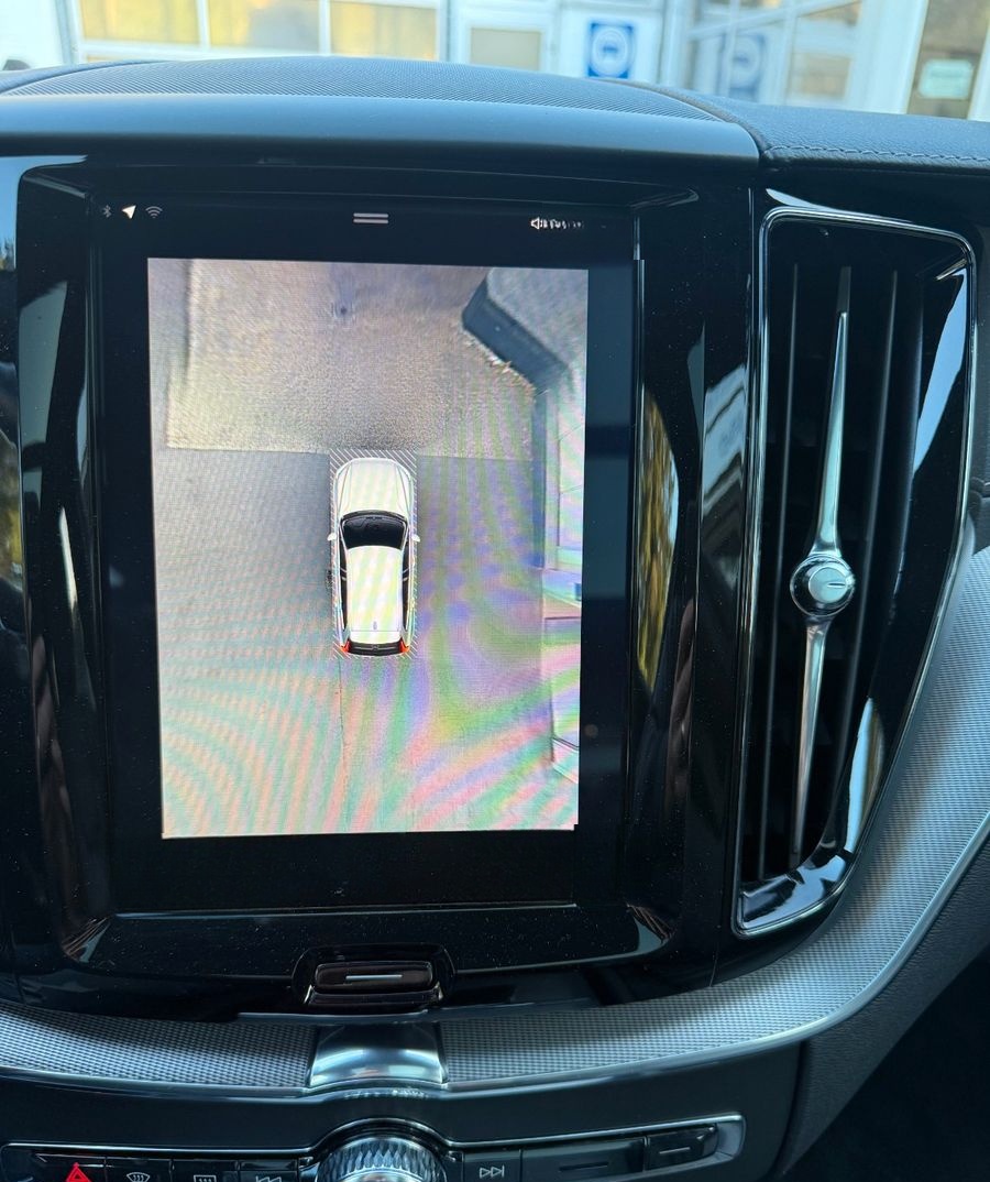 Volvo XC 60 D5  R Design AWD-Schiebedach-Standheizung foto 18