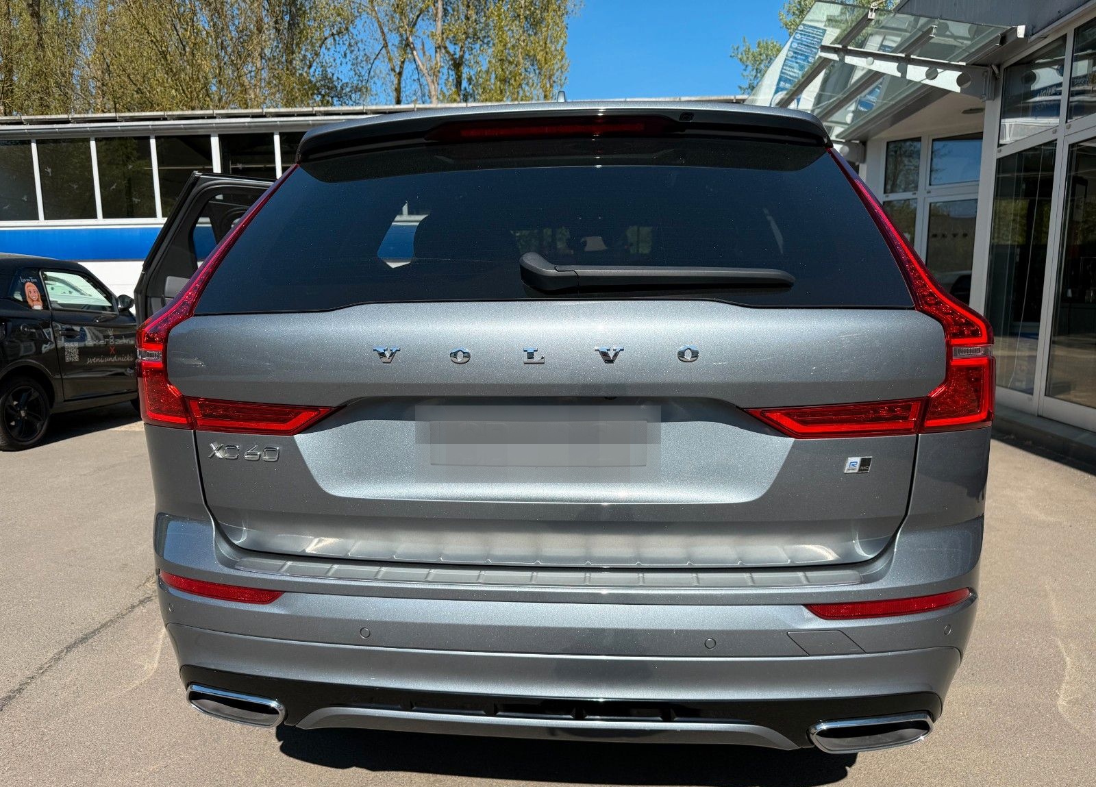 Volvo XC 60 D5  R Design AWD-Schiebedach-Standheizung foto 7