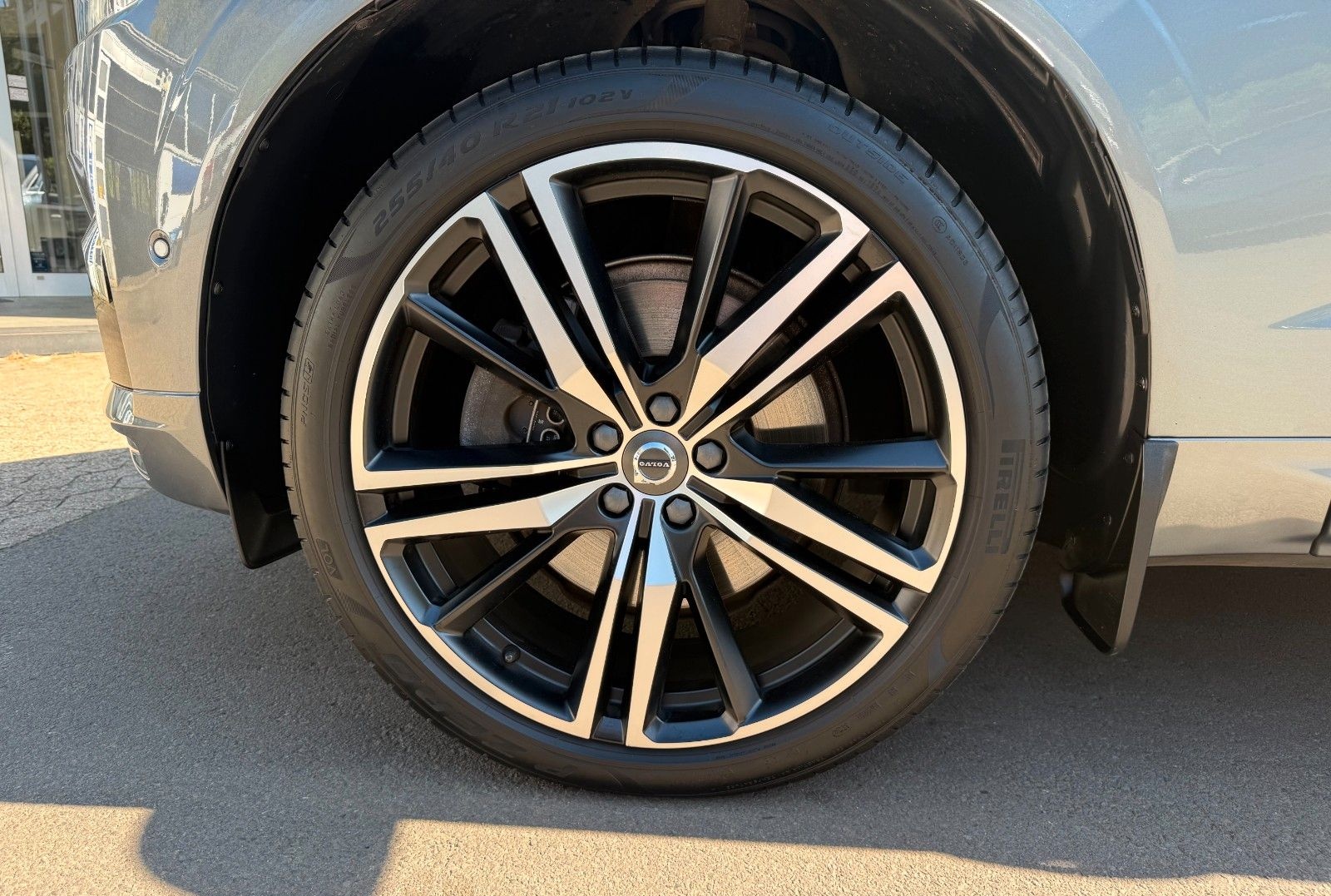 Volvo XC 60 D5  R Design AWD-Schiebedach-Standheizung foto 9