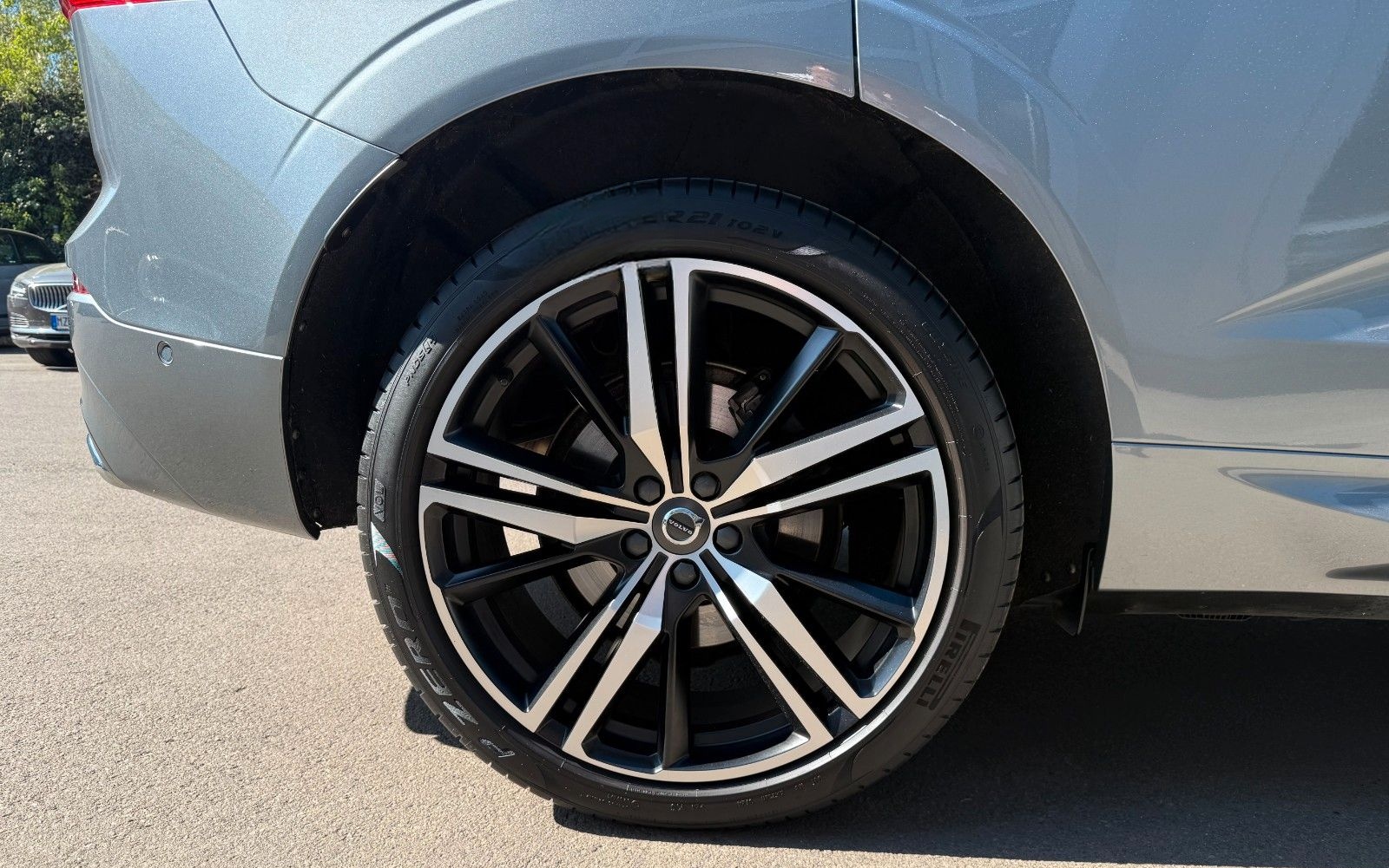 Volvo XC 60 D5  R Design AWD-Schiebedach-Standheizung foto 10