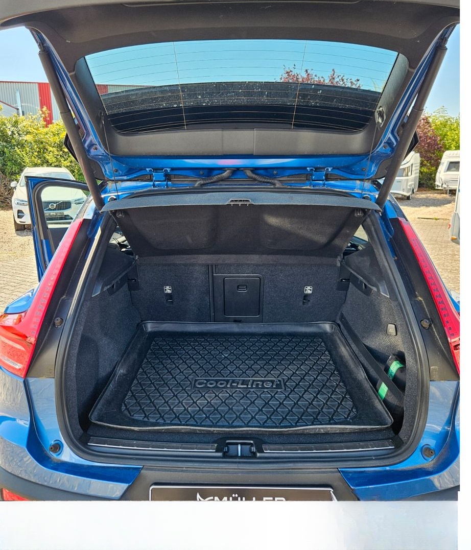 Volvo XC 40 R Design AWD foto 9