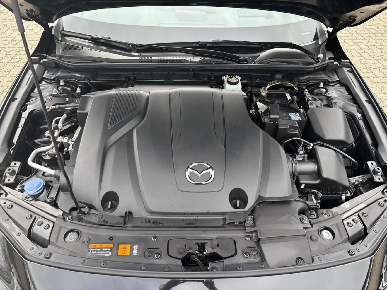 Mazda 3 Lim. Selection AWD,LED,360°,BOSE,ACC,TOT foto 13