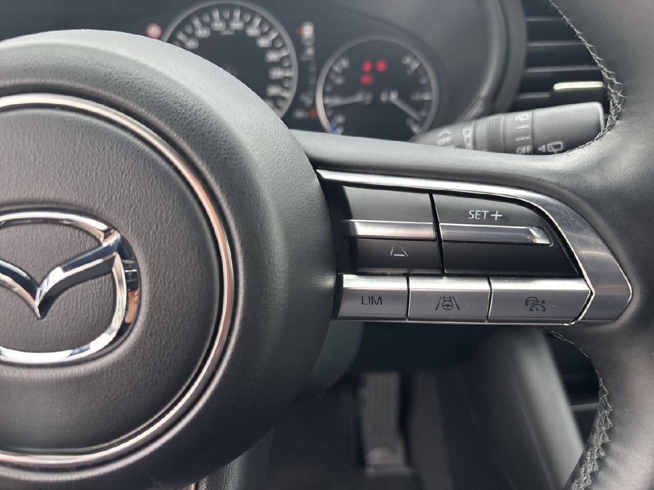 Mazda 3 Lim. Selection AWD,LED,360°,BOSE,ACC,TOT foto 16