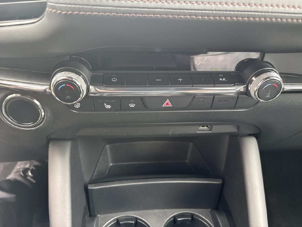 Mazda 3 Lim. Selection AWD,LED,360°,BOSE,ACC,TOT foto 19