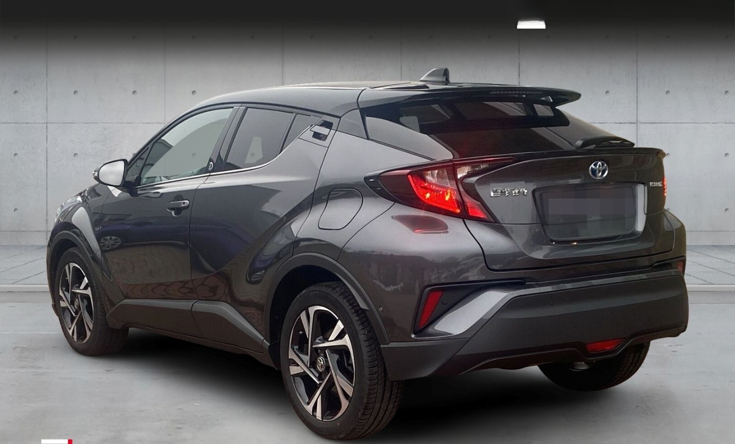 Toyota C-HR - 1,8 l Hybrid 4x2 Team D CVT foto 2