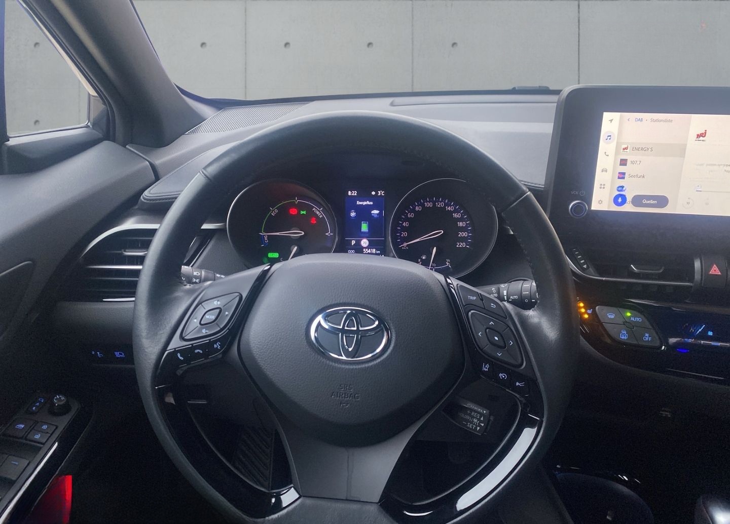 Toyota C-HR - 1,8 l Hybrid 4x2 Team D CVT foto 15