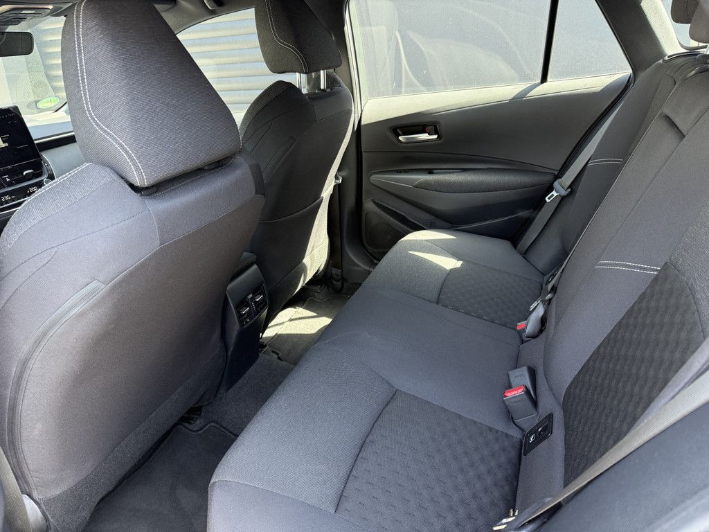 Toyota Corolla Touring Sports 1.8 Hybrid Business Editi foto 5