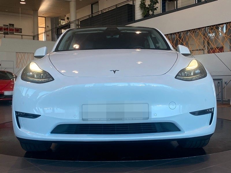Tesla Model Y AWD Long Range Dual Motor Panorama LED foto 18