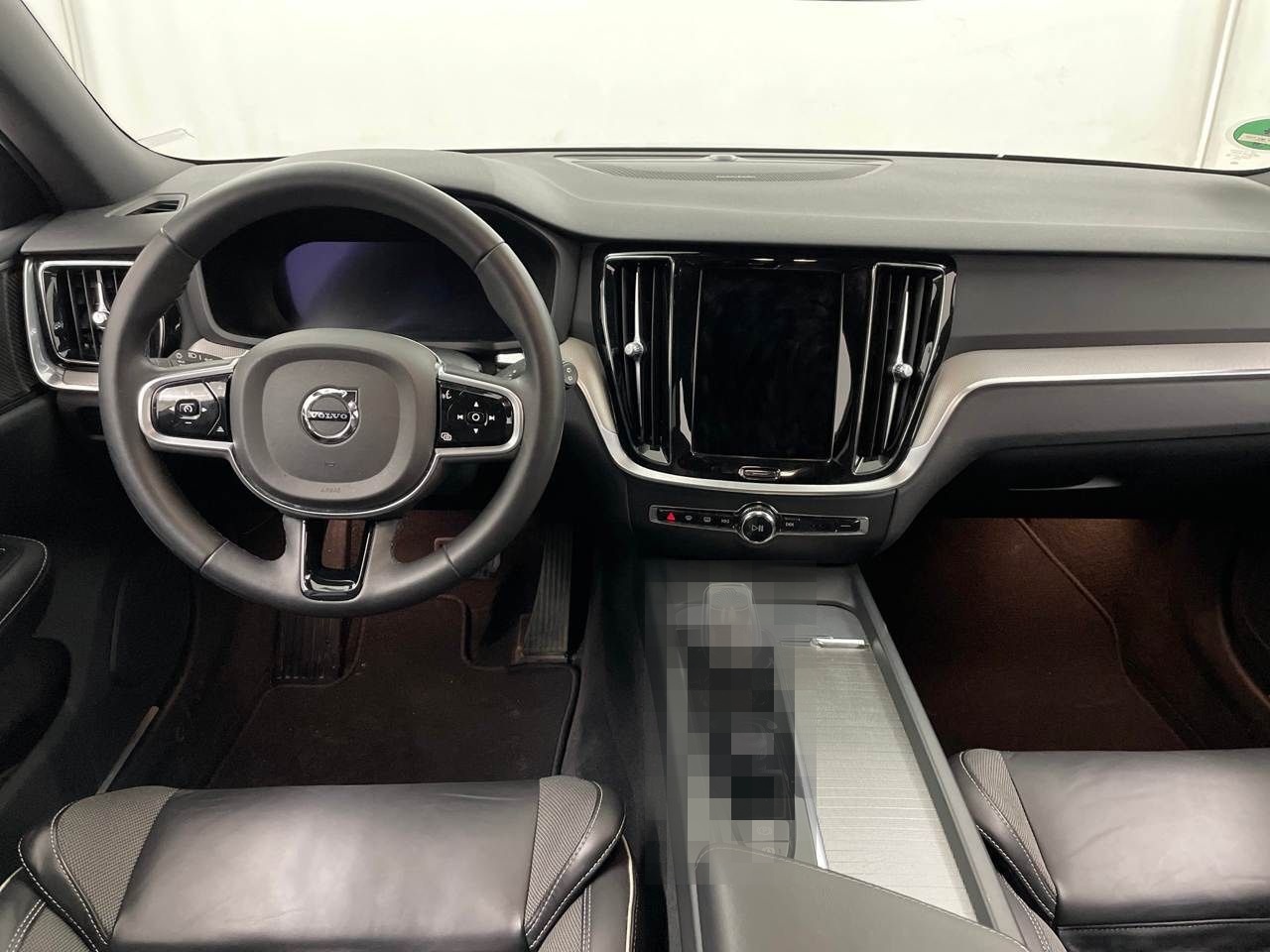 Volvo V60 Kombi Plus Dark *PANO*H/K* 360* foto 5