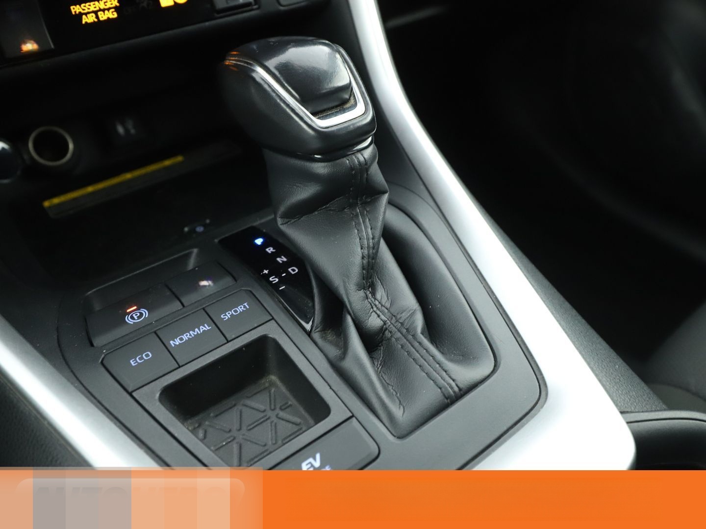 Toyota RAV 4 2.5 Hybrid 4x2 Club Aut.*NAV*ACC*CAM*AHK* foto 23