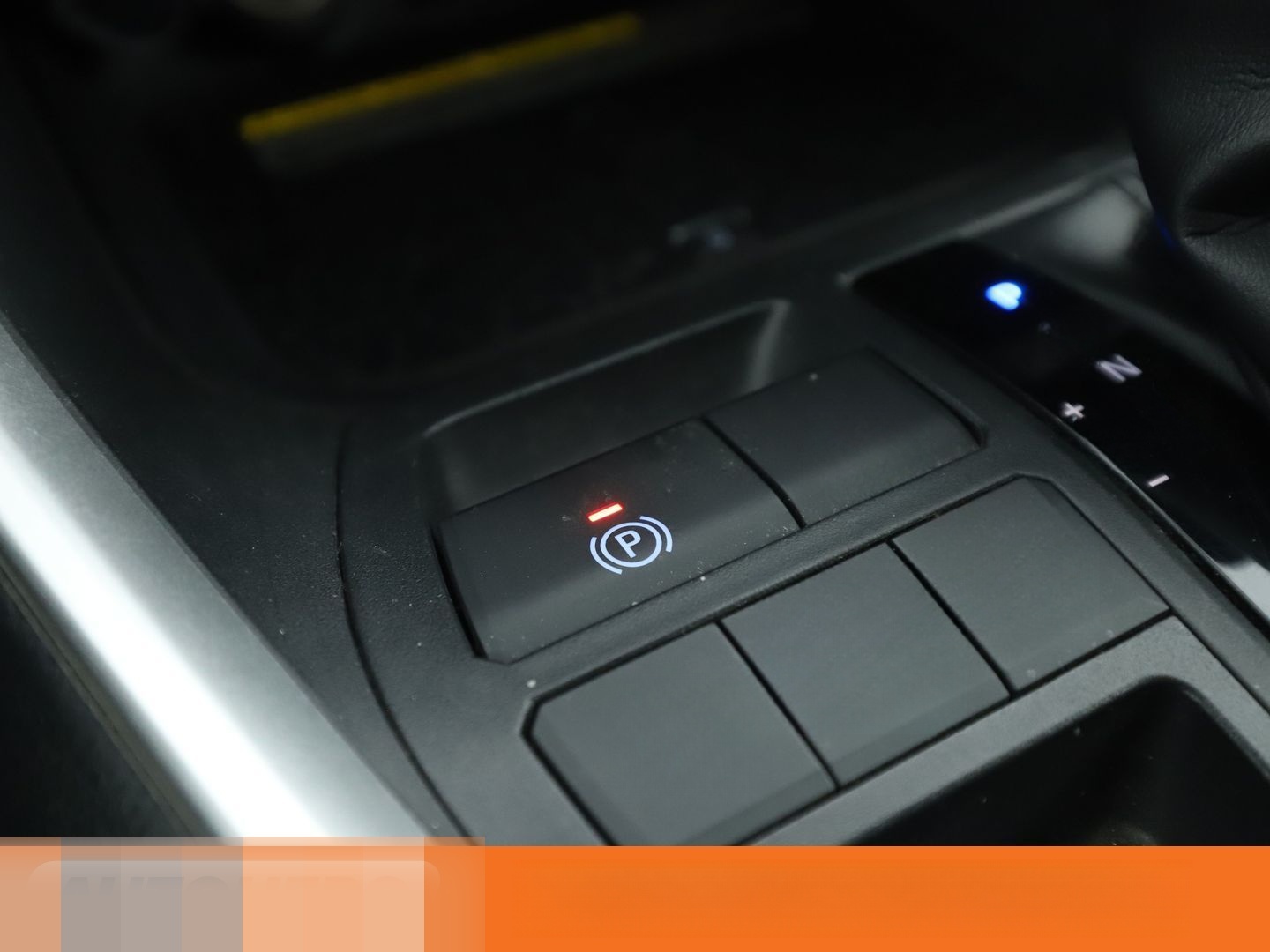 Toyota RAV 4 2.5 Hybrid 4x2 Club Aut.*NAV*ACC*CAM*AHK* foto 24