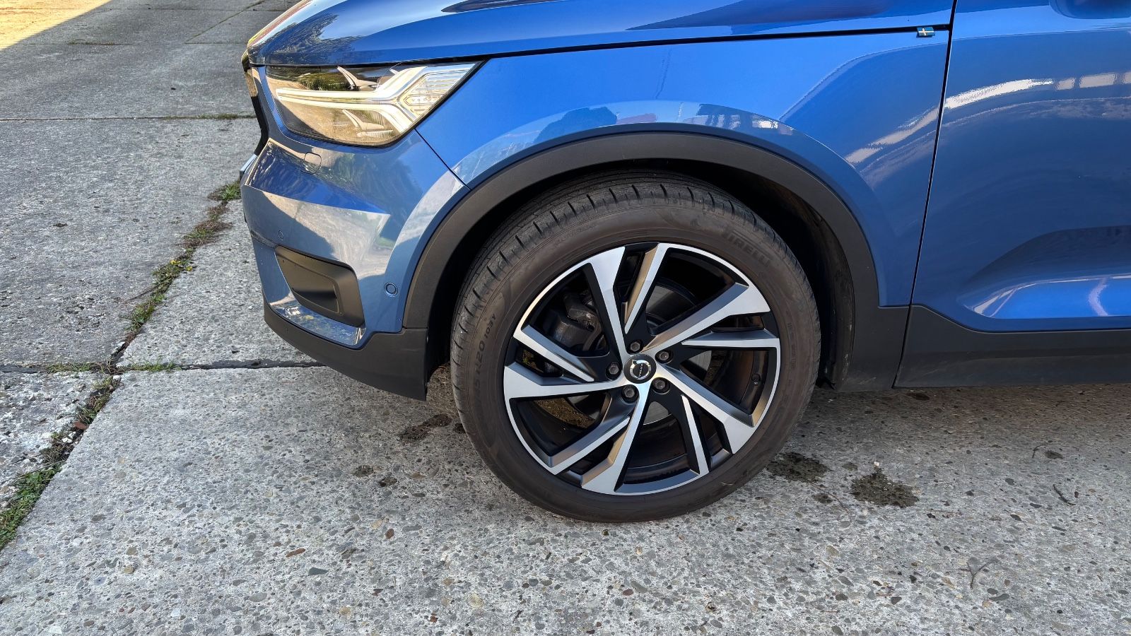 Volvo XC40 R Design AWD Panoramadach foto 12