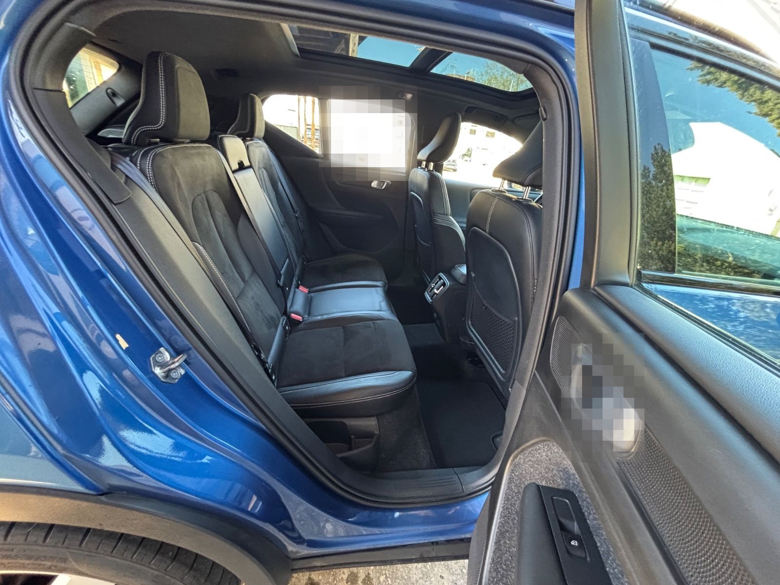 Volvo XC40 R Design AWD Panoramadach foto 20