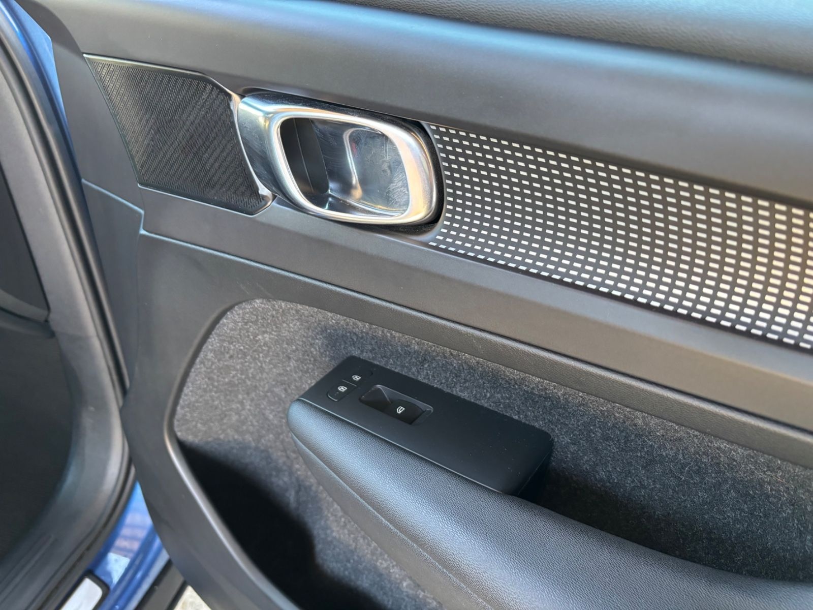 Volvo XC40 R Design AWD Panoramadach foto 21