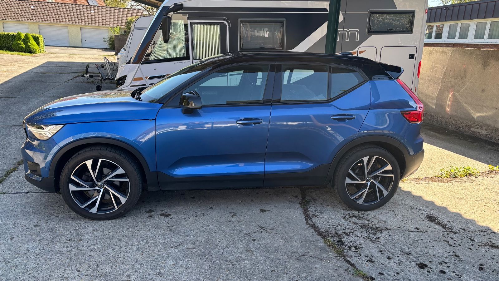 Volvo XC40 R Design AWD Panoramadach foto 9