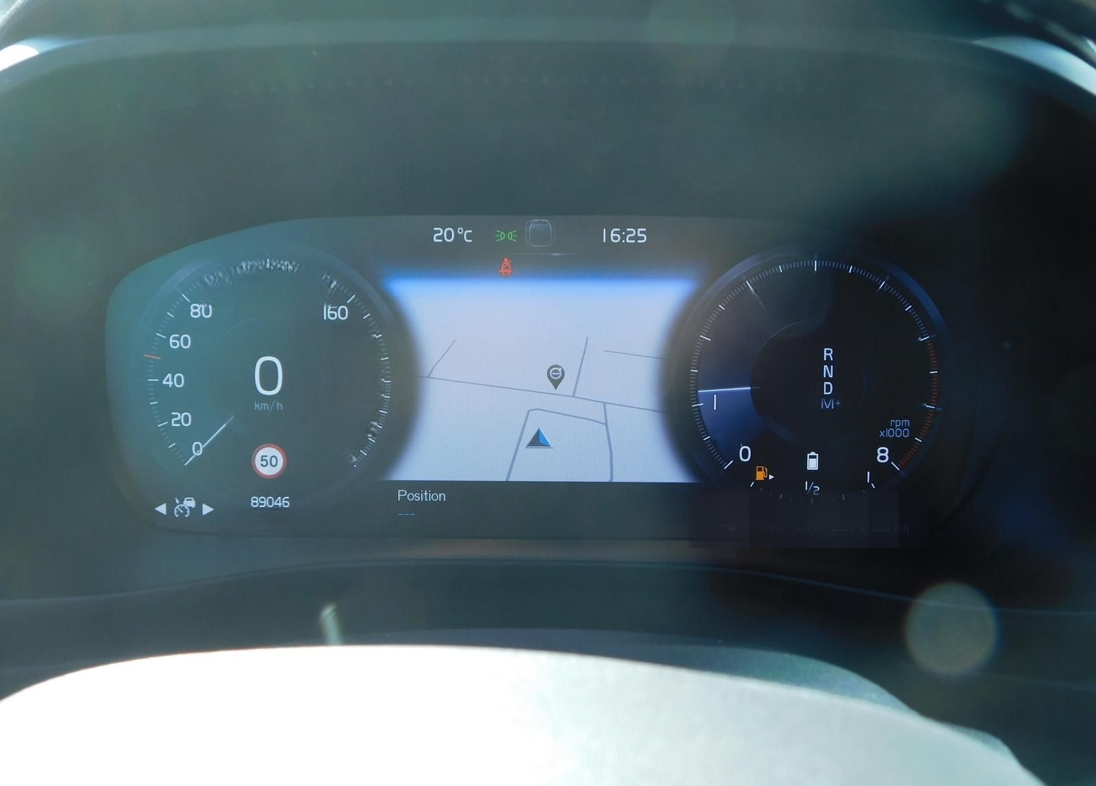 Volvo XC40 B5 AWD R-Design foto 14