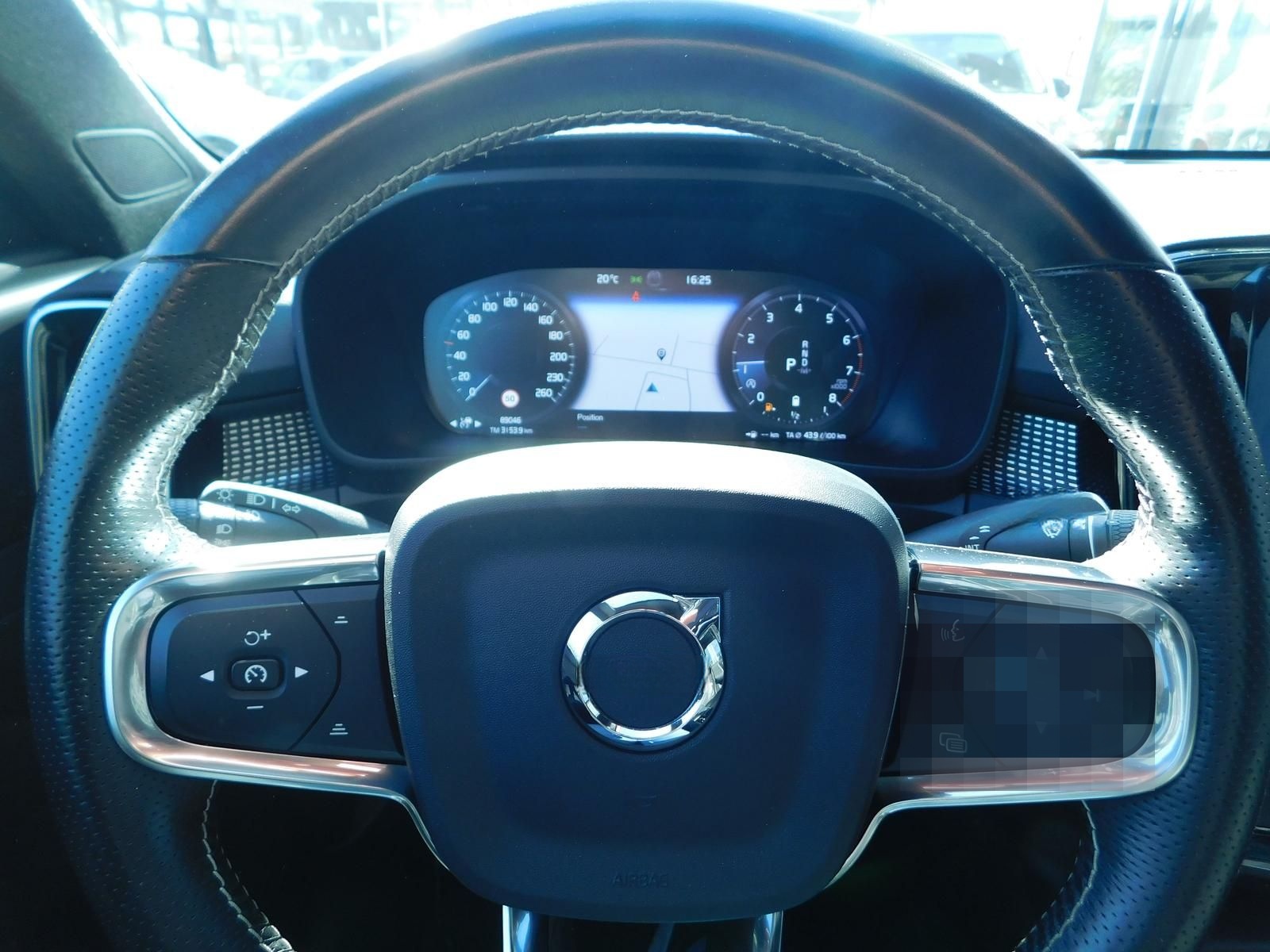 Volvo XC40 B5 AWD R-Design foto 15