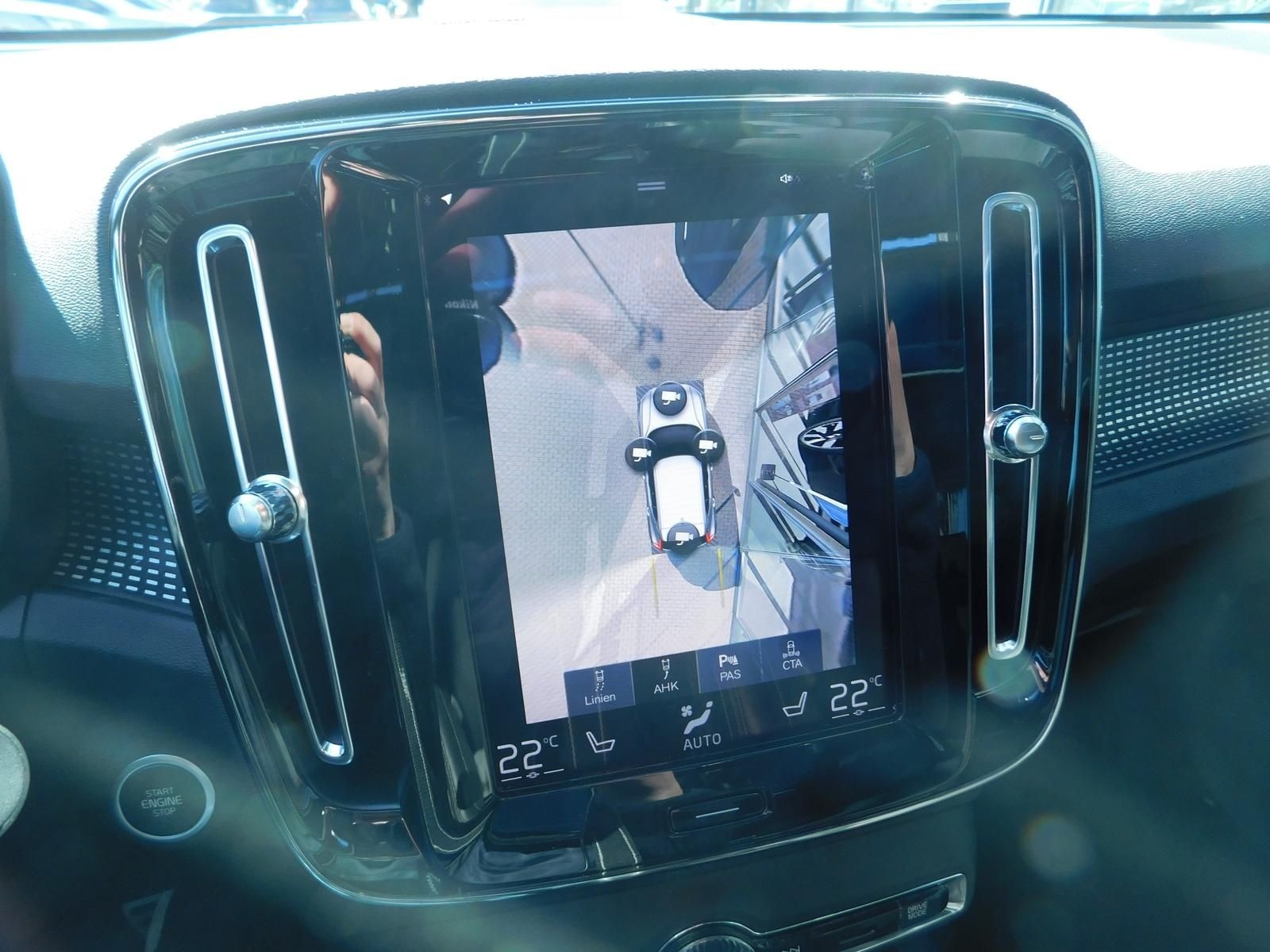 Volvo XC40 B5 AWD R-Design foto 17