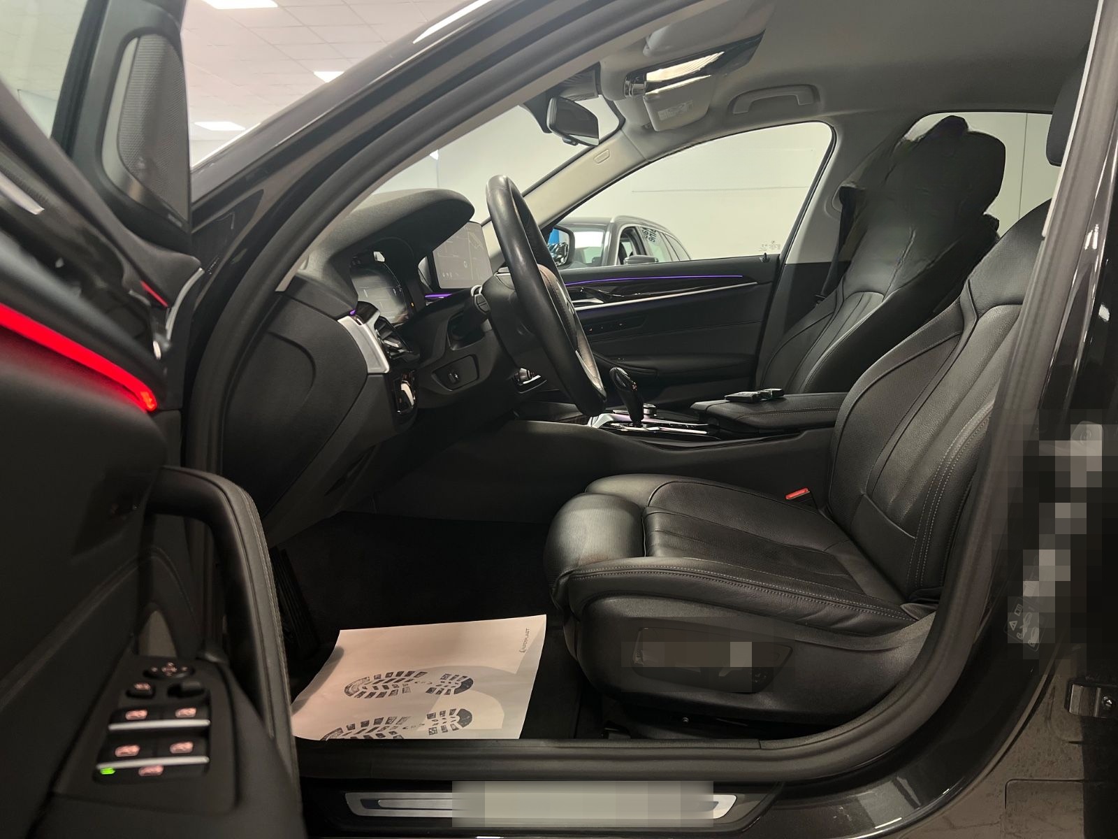 BMW 530dxD/Lim/HUD/Laser/MassagBelüfStz/P&DrivAsProf foto 13