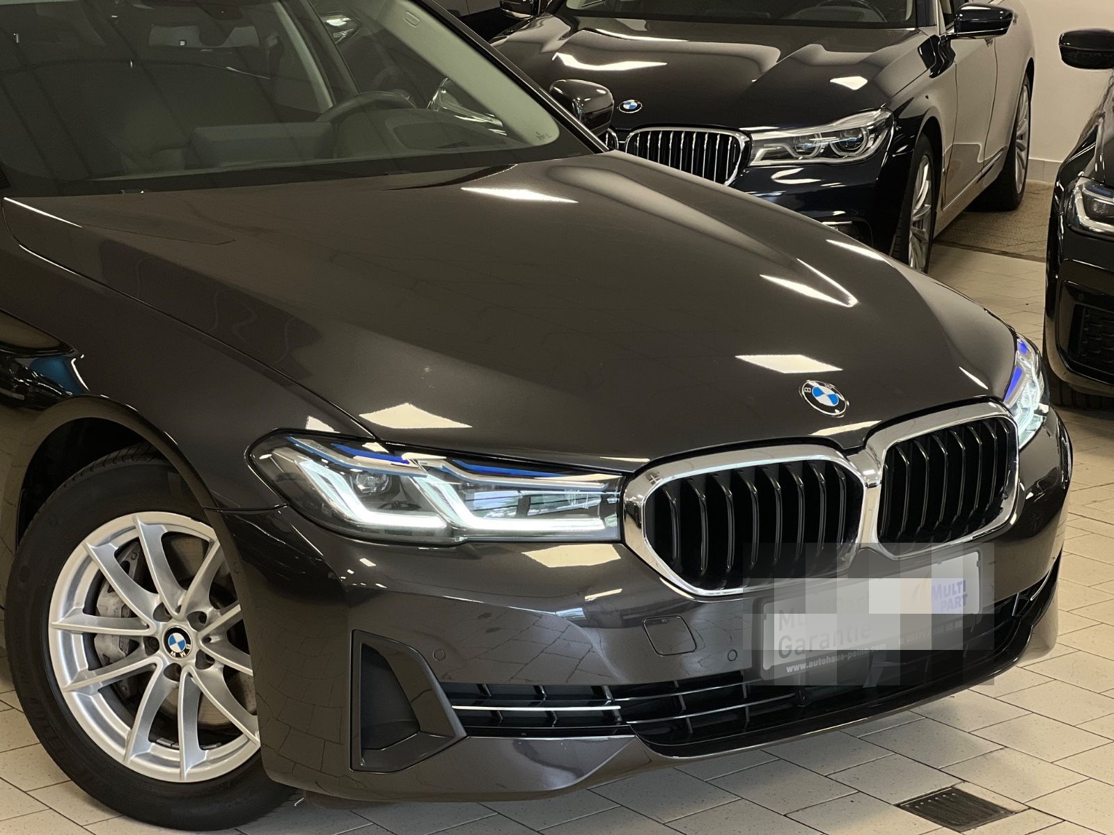 BMW 530dxD/Lim/HUD/Laser/MassagBelüfStz/P&DrivAsProf foto 4