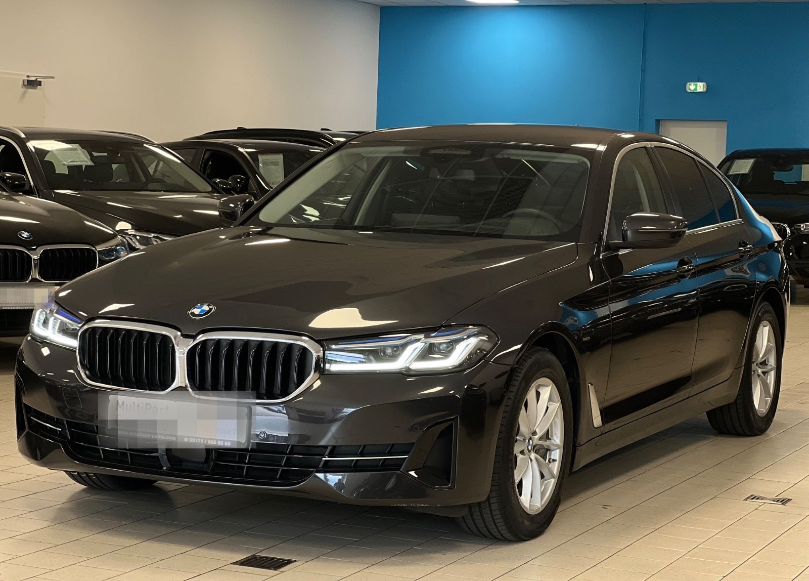 BMW 530dxD/Lim/HUD/Laser/MassagBelüfStz/P&DrivAsProf foto 6