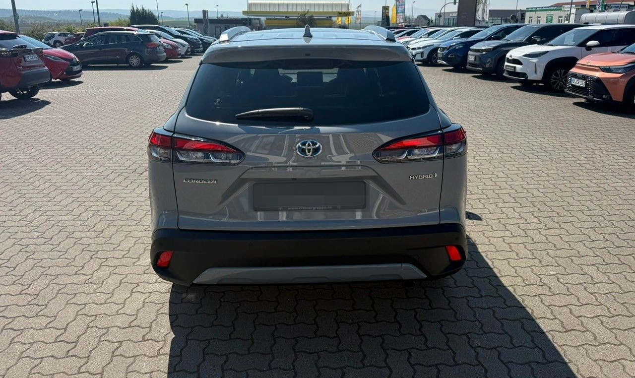 Toyota Corolla Cross Hybrid FWD Team Deutschland foto 6