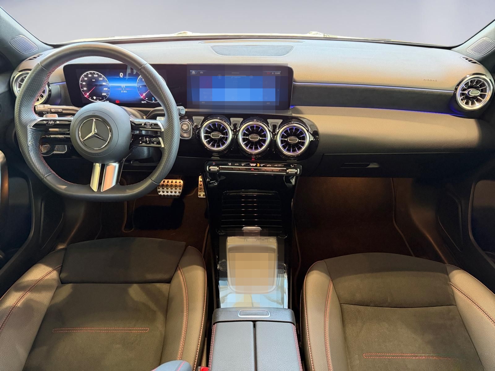 Mercedes-Benz A 200 d AMG  Pano-SD KeylessGO 18" LM Kamera LED foto 8