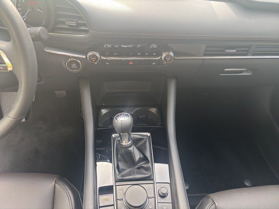 Mazda 3 2.0L  186ps 6MT FWD Takumi BLOP foto 11