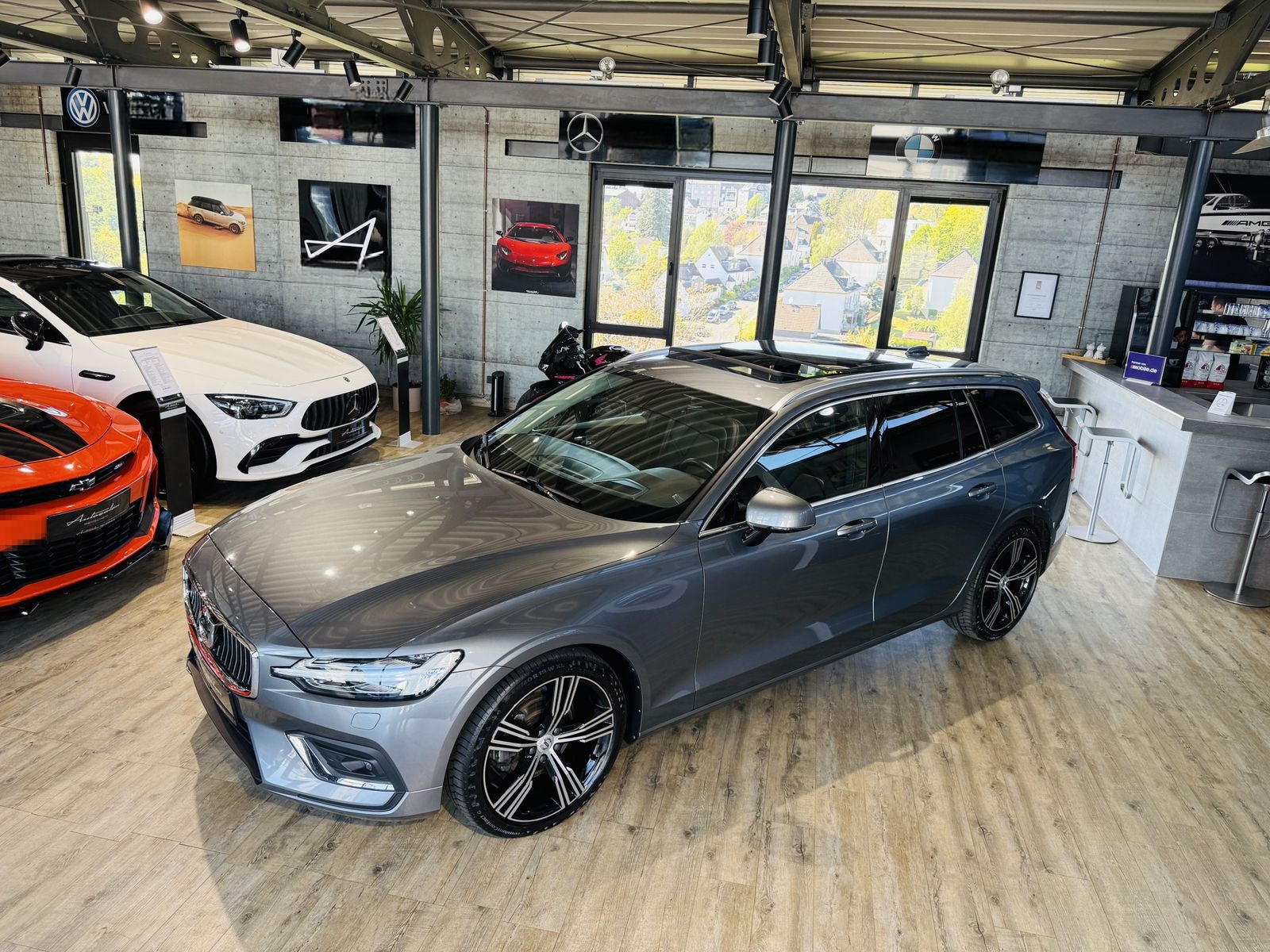 Volvo V60 Inscription*PANO*ACC*KAMERA*AHK*H&K*LED*NAVI foto 2