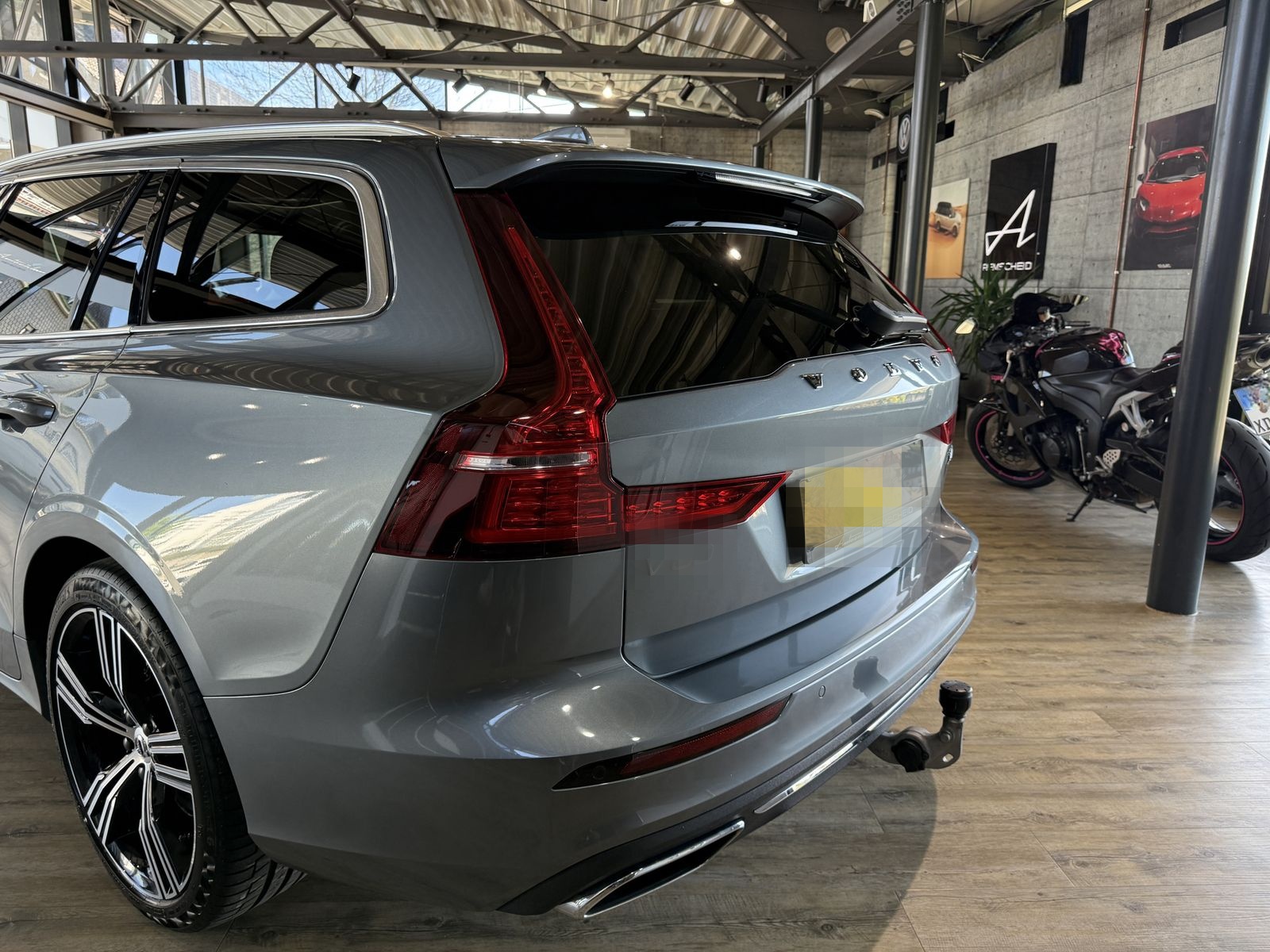 Volvo V60 Inscription*PANO*ACC*KAMERA*AHK*H&K*LED*NAVI foto 13
