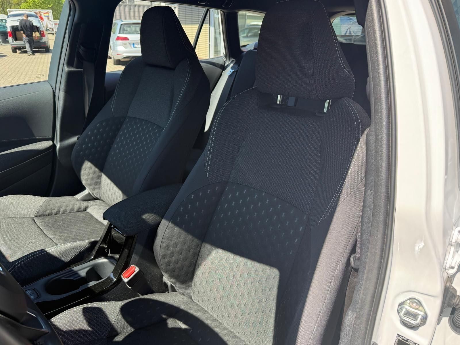 Toyota Corolla 1.8 16V Kombi Hybrid Kamera ACC foto 10