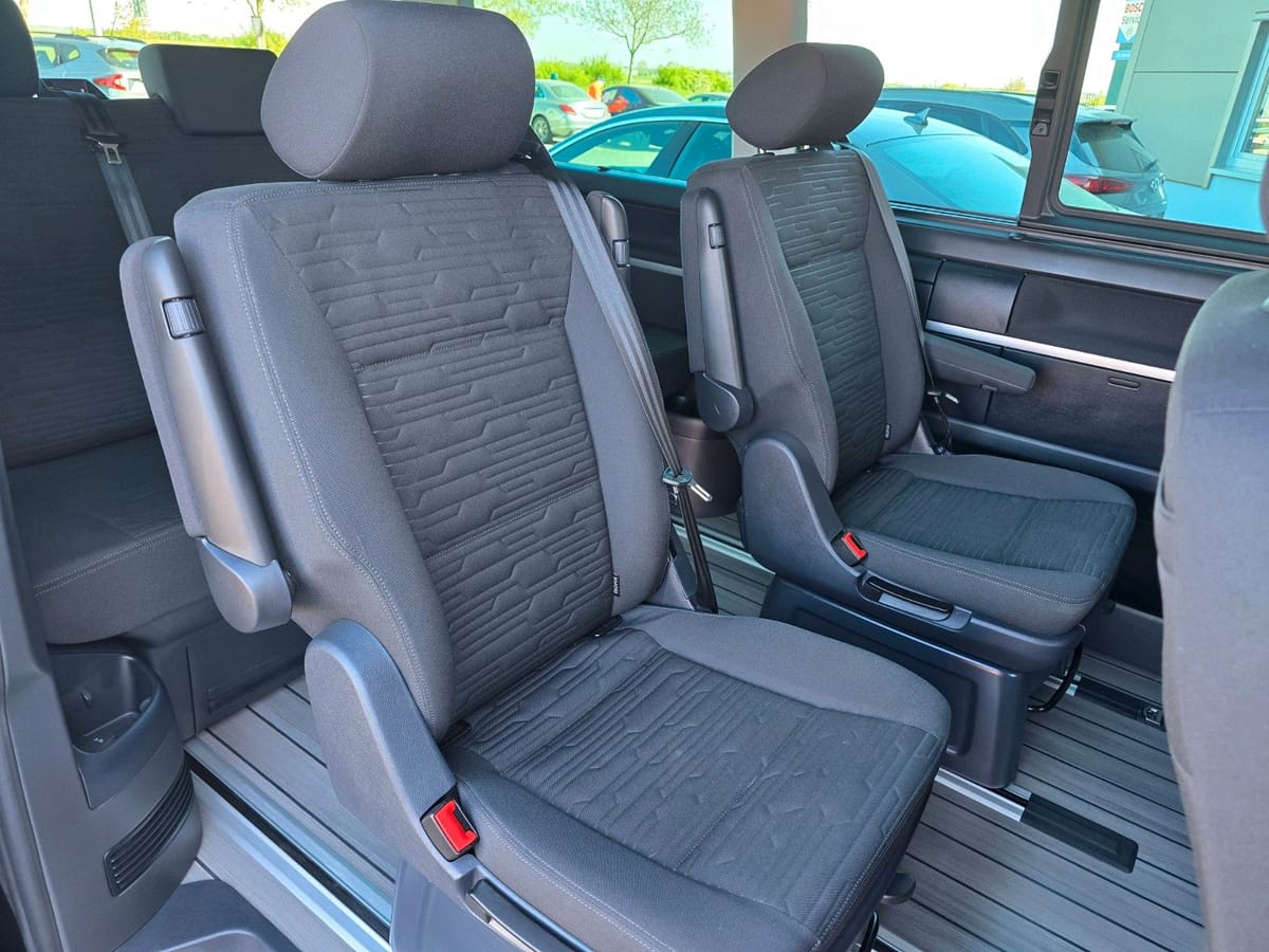 Volkswagen T6.1 Multivan 4 Motion DSG ACC AHK STANDHEIZUNG foto 17