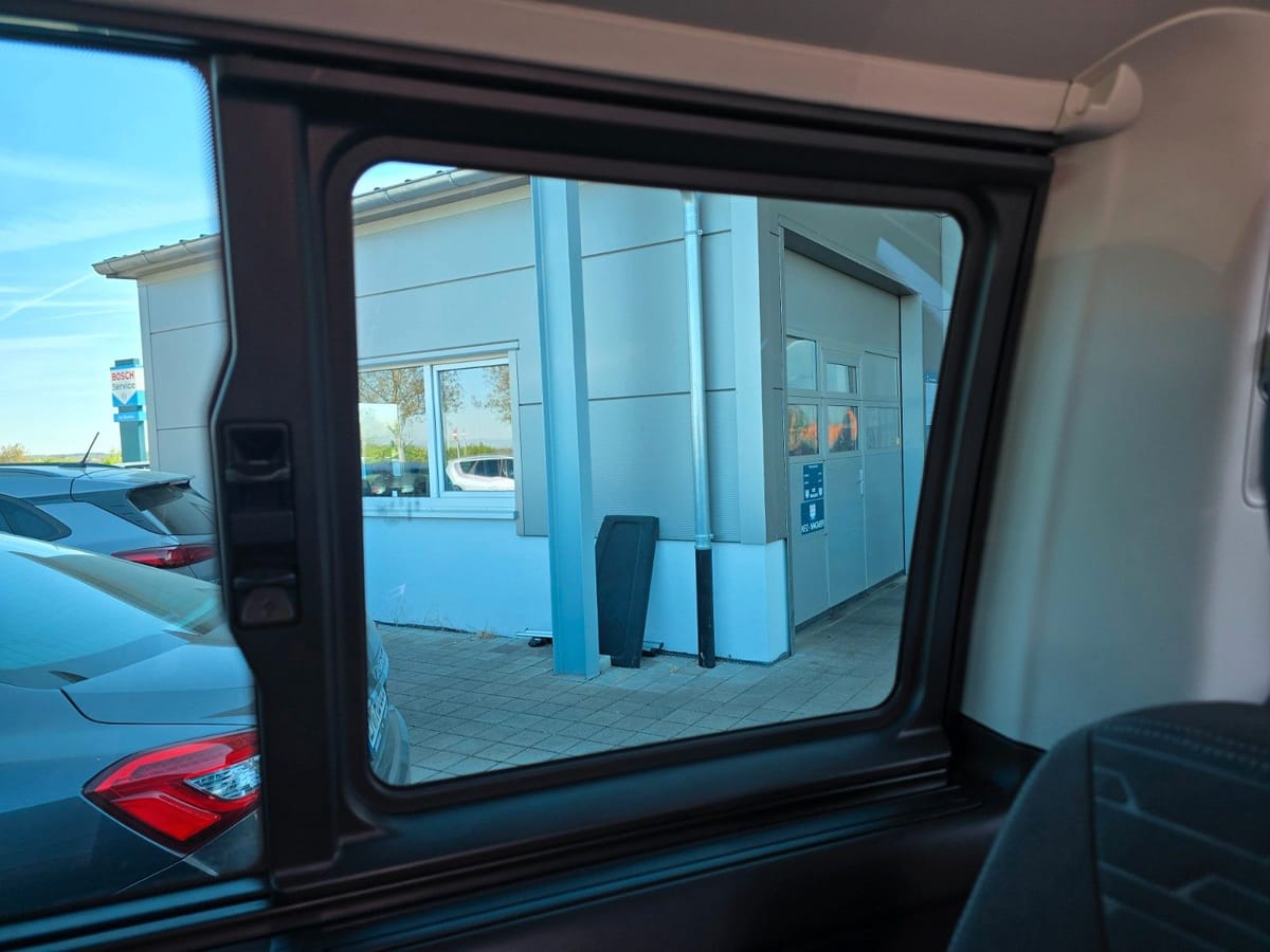 Volkswagen T6.1 Multivan 4 Motion DSG ACC AHK STANDHEIZUNG foto 21