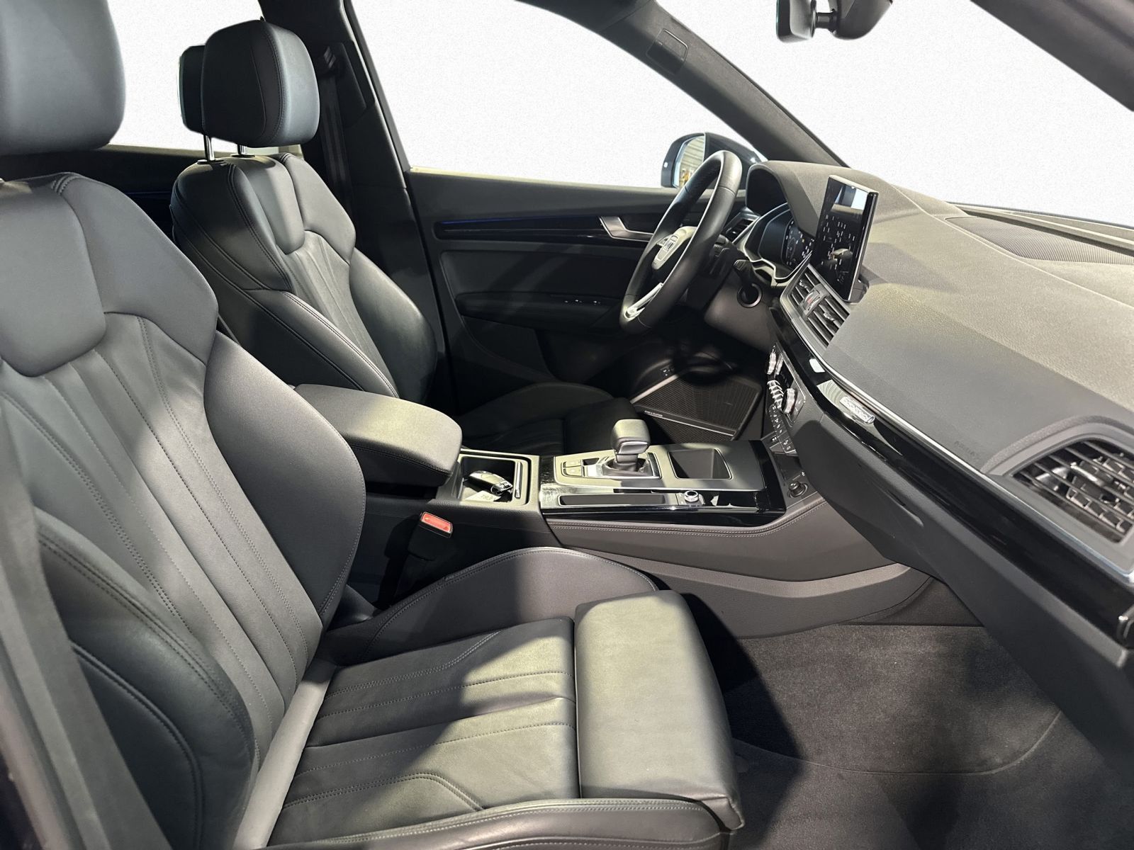 Audi Q5 50 TFSI e QUATTRO ADVANCED LED+AHK+PANO+LUFT+ foto 17