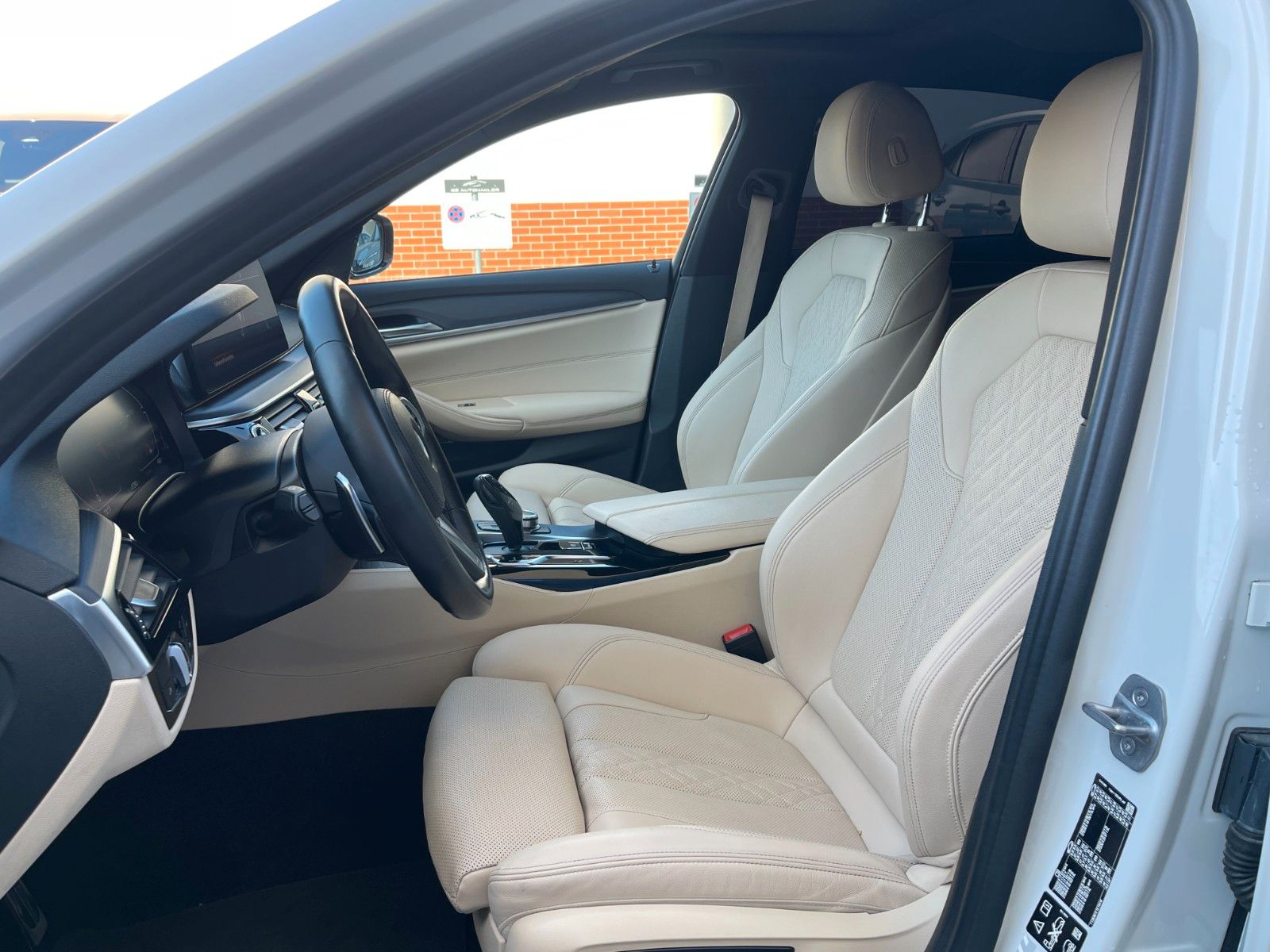 BMW 530 d Limousine xDrive M Sport Harman-Kardon foto 9