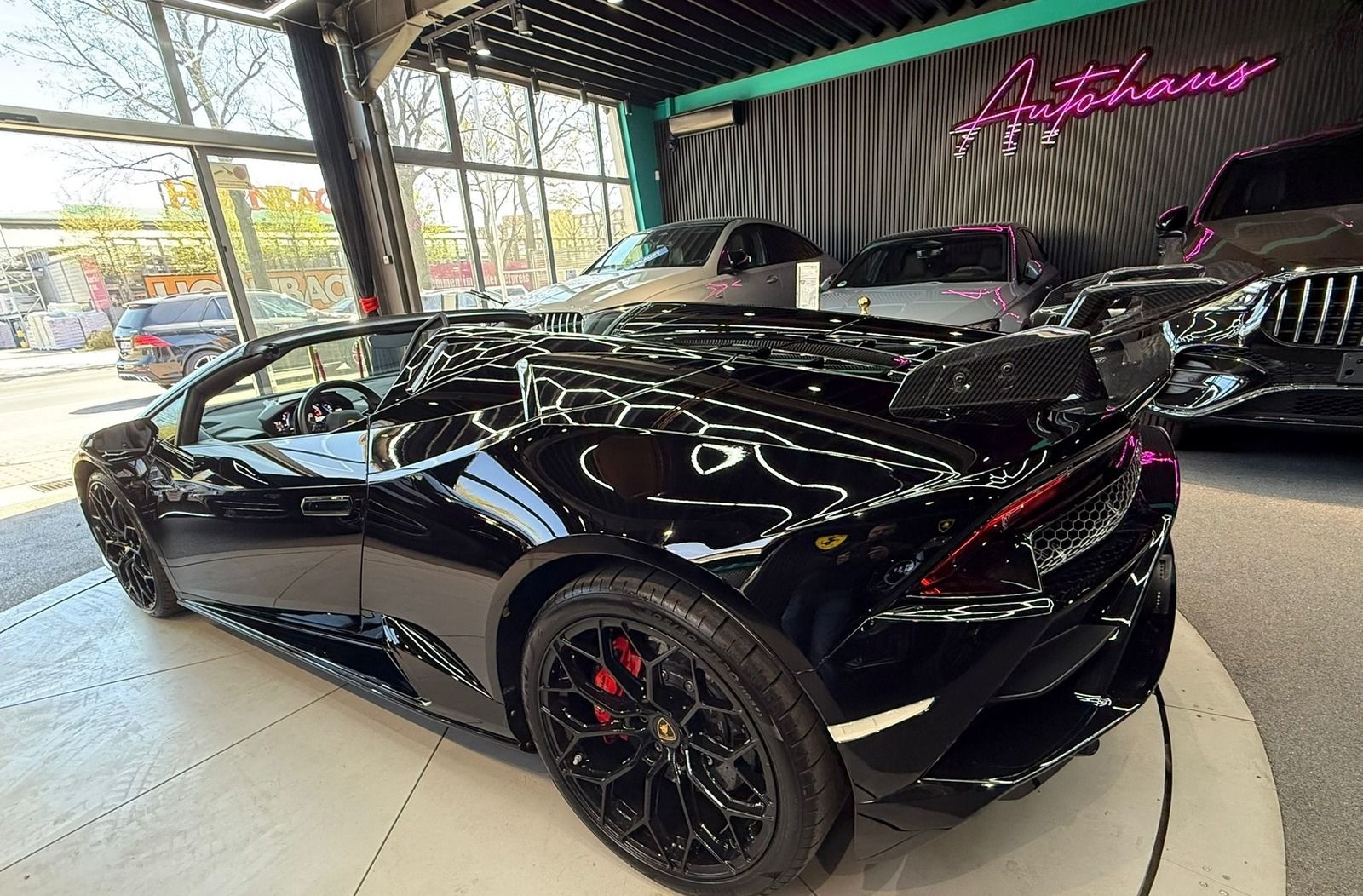 Lamborghini Huracán EVO Spyder*LIFT*KAM*KERAMIK*GARANTIE foto 5