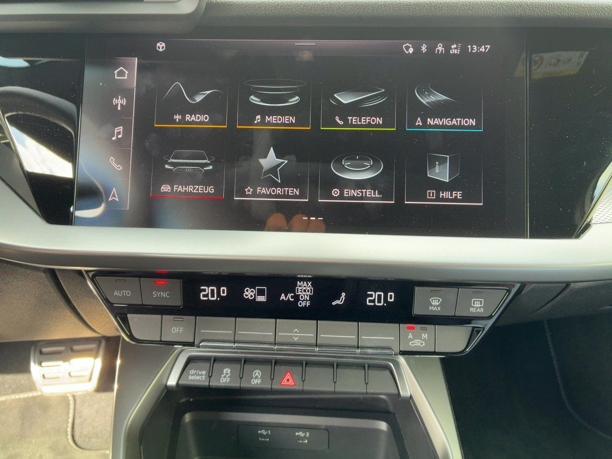 Audi S3 Sportback TFSI quattro S tronic LED PDC foto 8